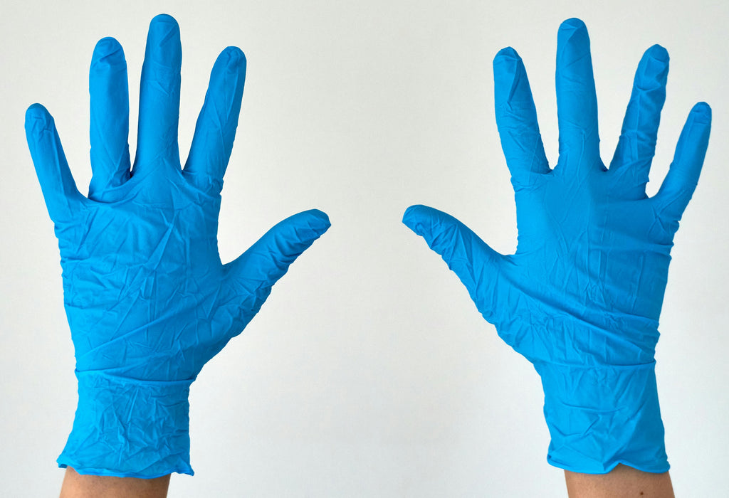 Don’t Glove Up Blindly: A Guide to Choosing the Right Disposable Gloves